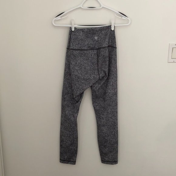 Lululemon - Wunderunder Leggings - Full Length - Salt & Pepper Print - Size 4 - Picture 2 of 2